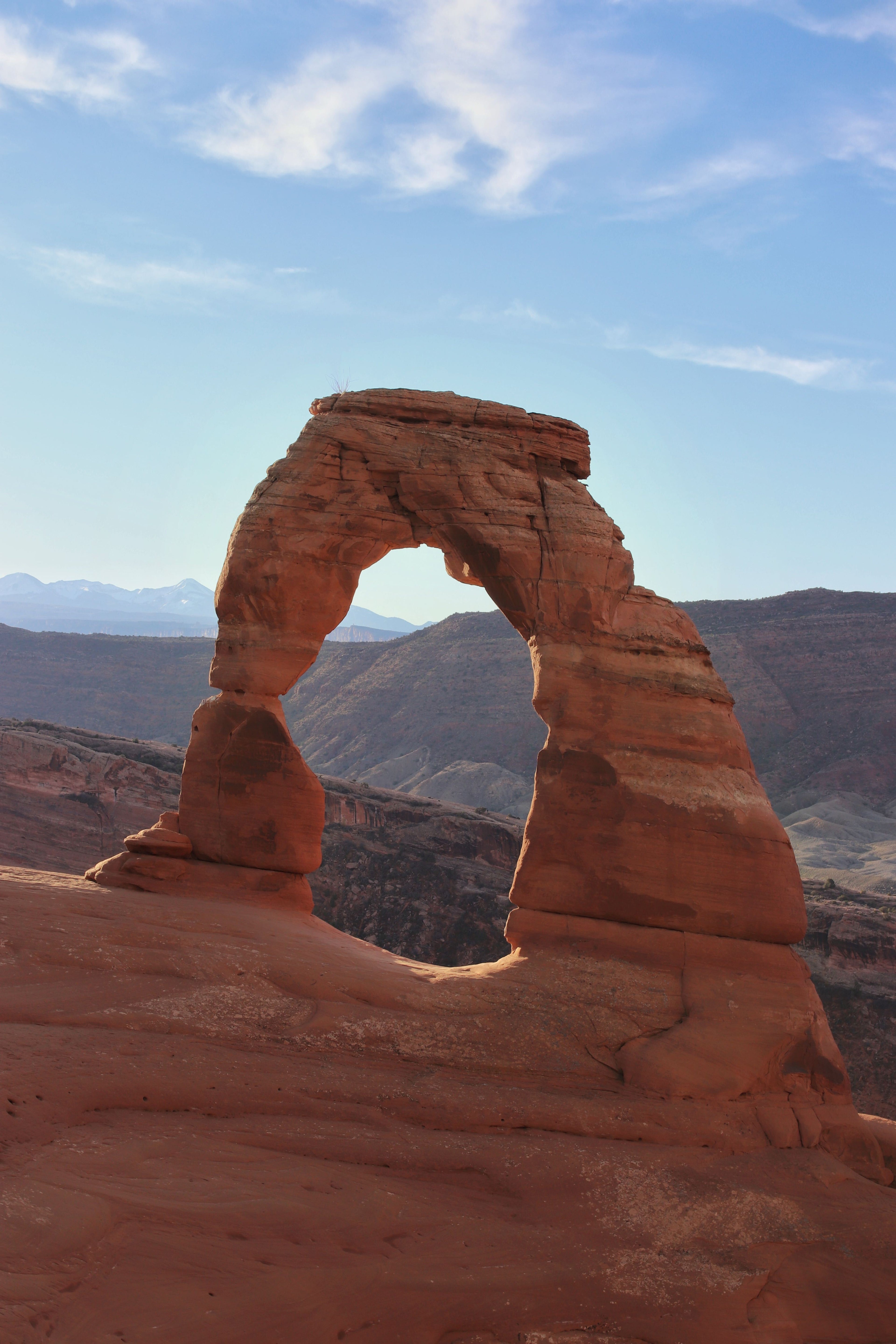 Explore Arches National Park’s Desert Wonders