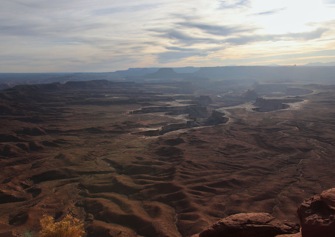 Explore Canyonlands National Park’s Vast Desert Beauty